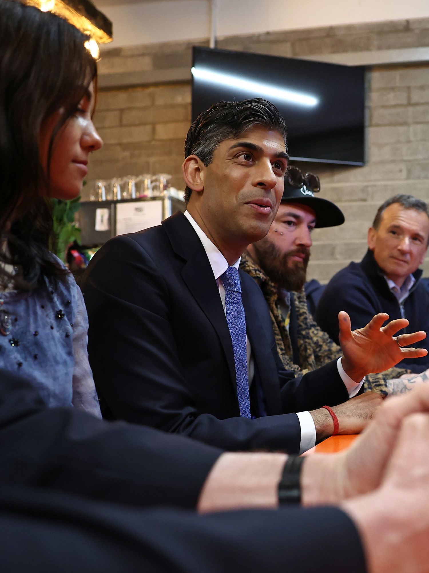 Rishi Sunak ridiculed after basic conversation about football goes totally wrong