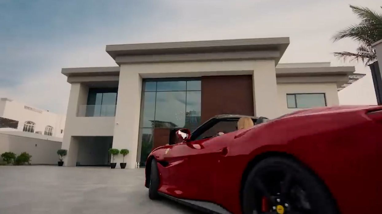 Netflix embraces 'most hateable TV show' review on Buying London