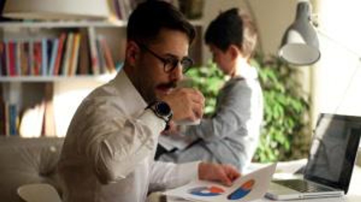 Man keeps his daughter secret from his parents for ten years and it all goes badly wrong