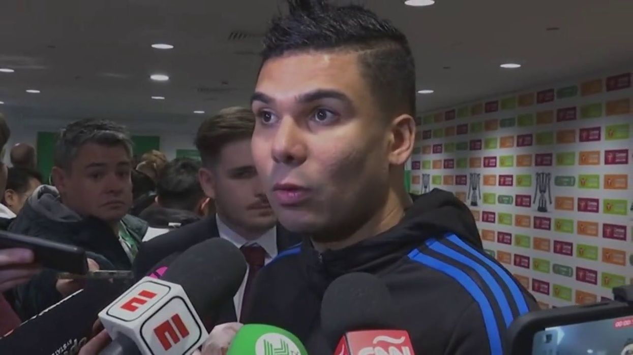 Casemiro makes Man Utd's fan day with simple gesture in wholesome moment