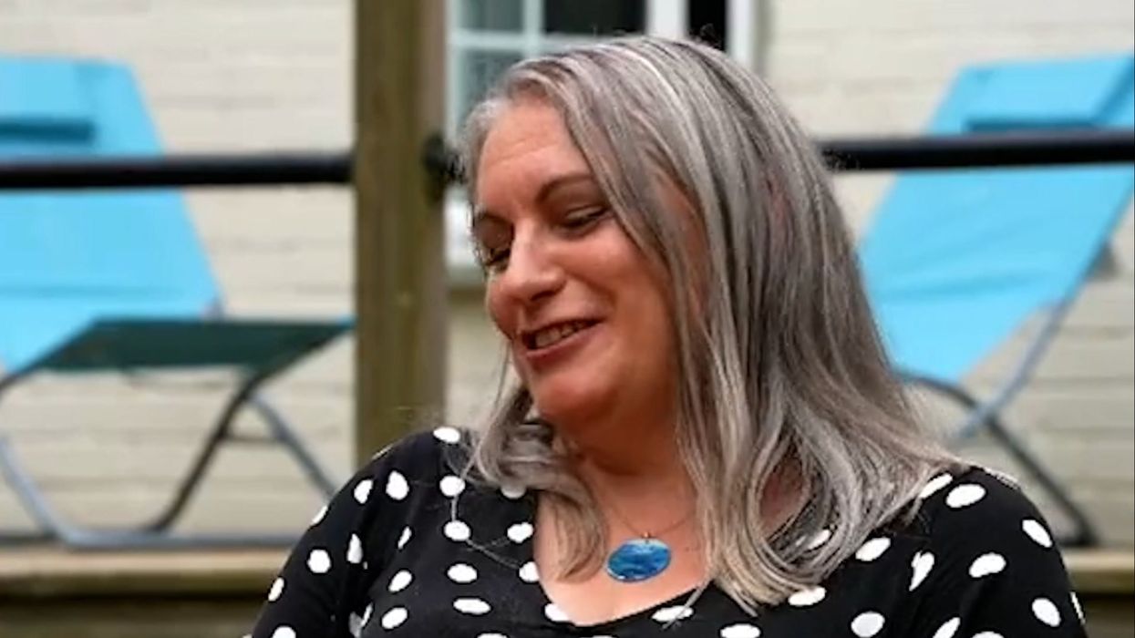 Moment Catfish meets woman who thinks she's in a relationship with George Ezra