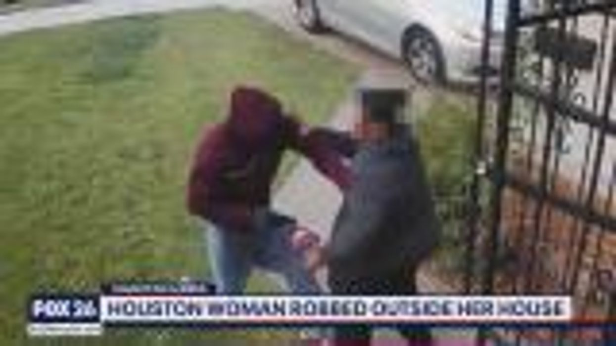 Woman says she was set up to be robbed at rental property and made emergency exit