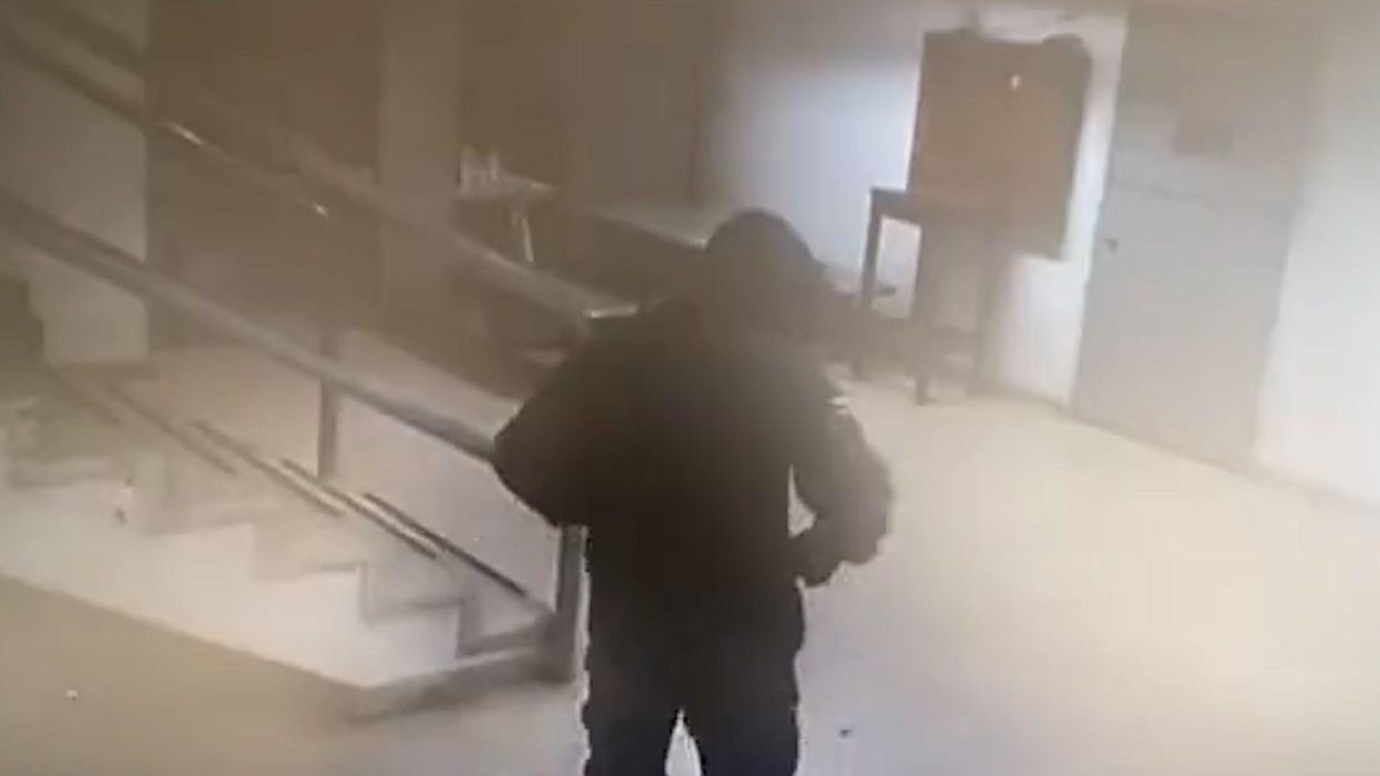 CCTV captures Colombian drug lord escaping high-security prison in guard's uniform