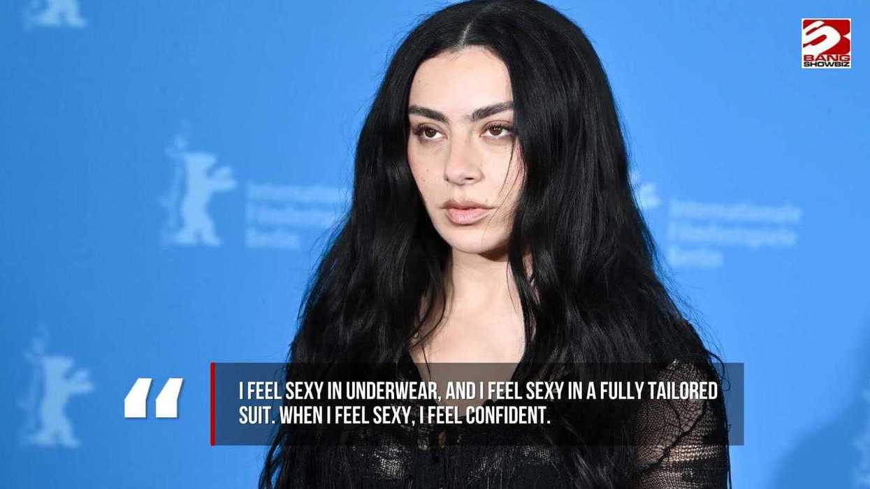 No, Charli xcx wasn't reacting to Taylor Swift at the MTV VMAs - viral clip explained