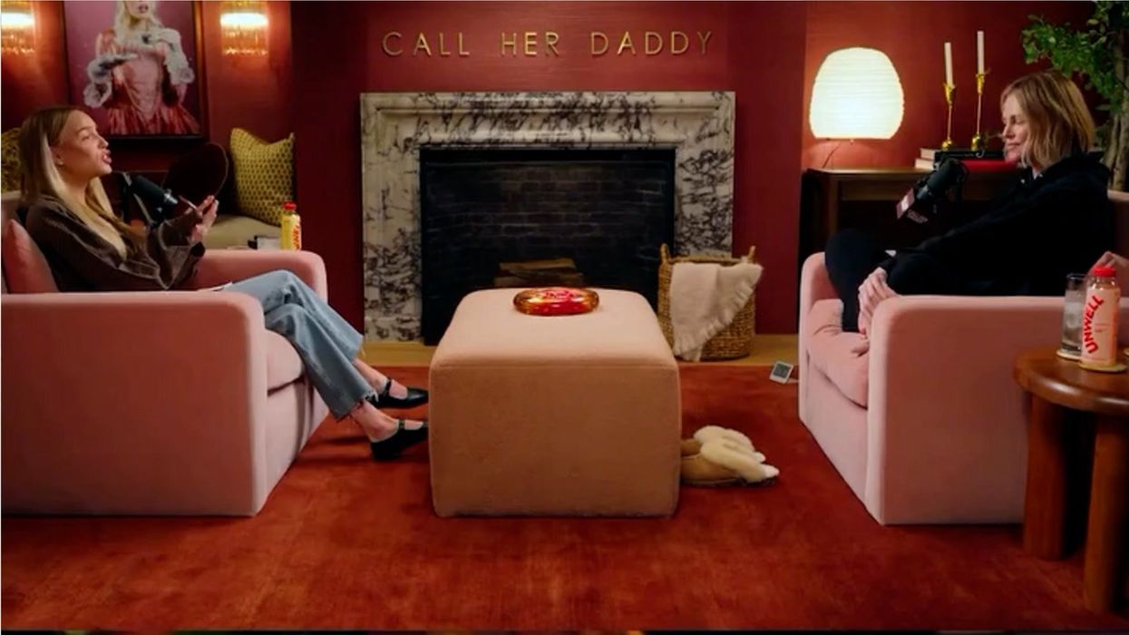 Charlize Theron breaks the internet with candid hookup confession