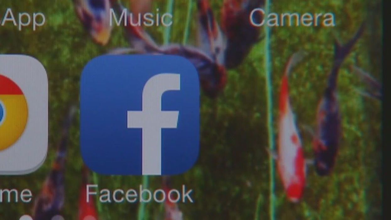 Man files lawsuit after women describe him as 'clingy' on Facebook