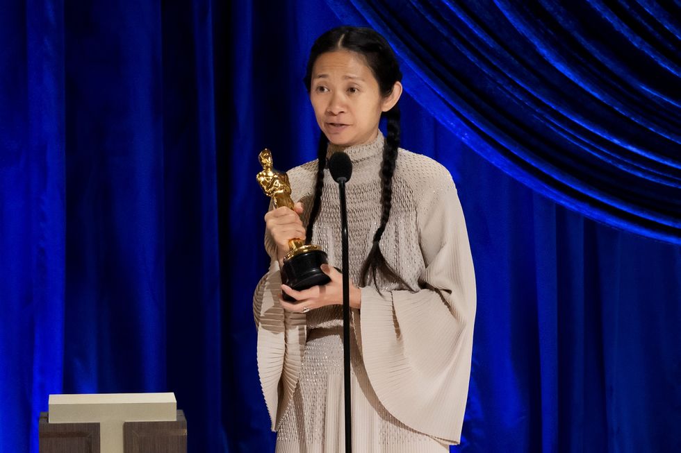 Chlo\u00e9 Zhao makes history as first woman of color to win \u201cBest Director\u201d