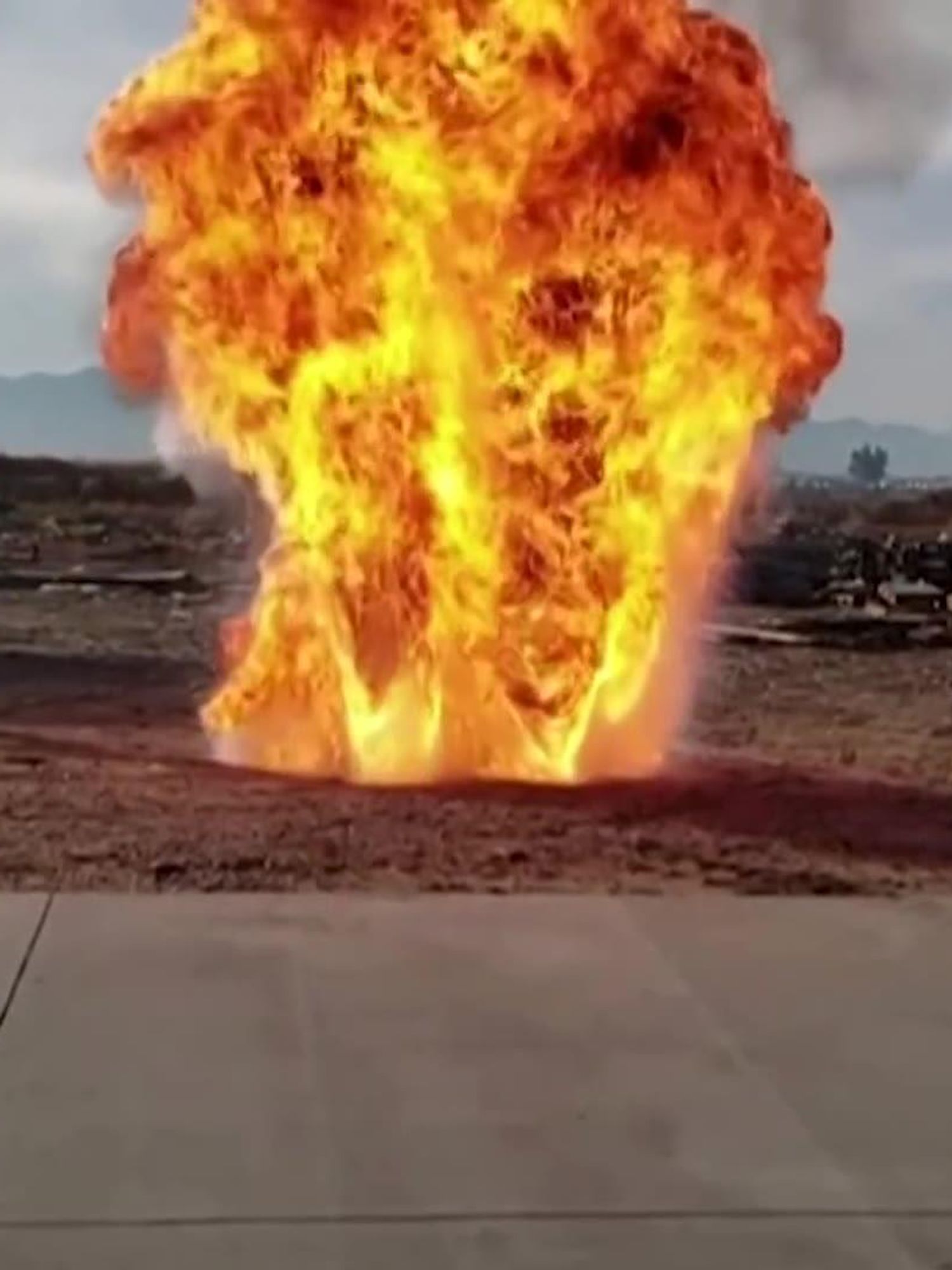 Clip proves why you shouldn't deep-fry a turkey this Thanksgiving