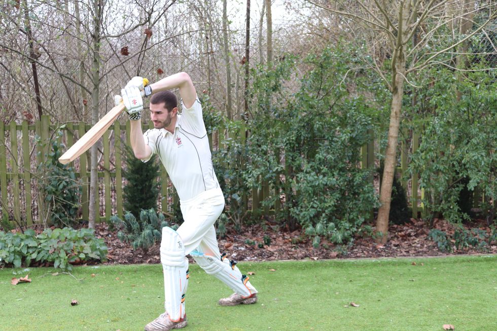 CoAuthor_Ben Tinkler-Davies using bamboo bat