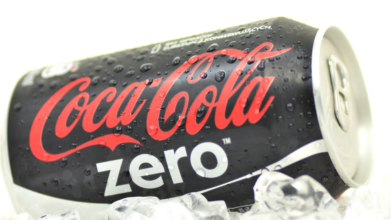 <p>Coca-Cola are messing with their formula (again) and people aren’t happy </p>
