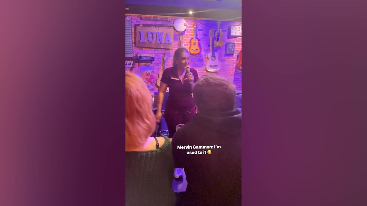Comedian has best response to male hecklers harassing her throughout show