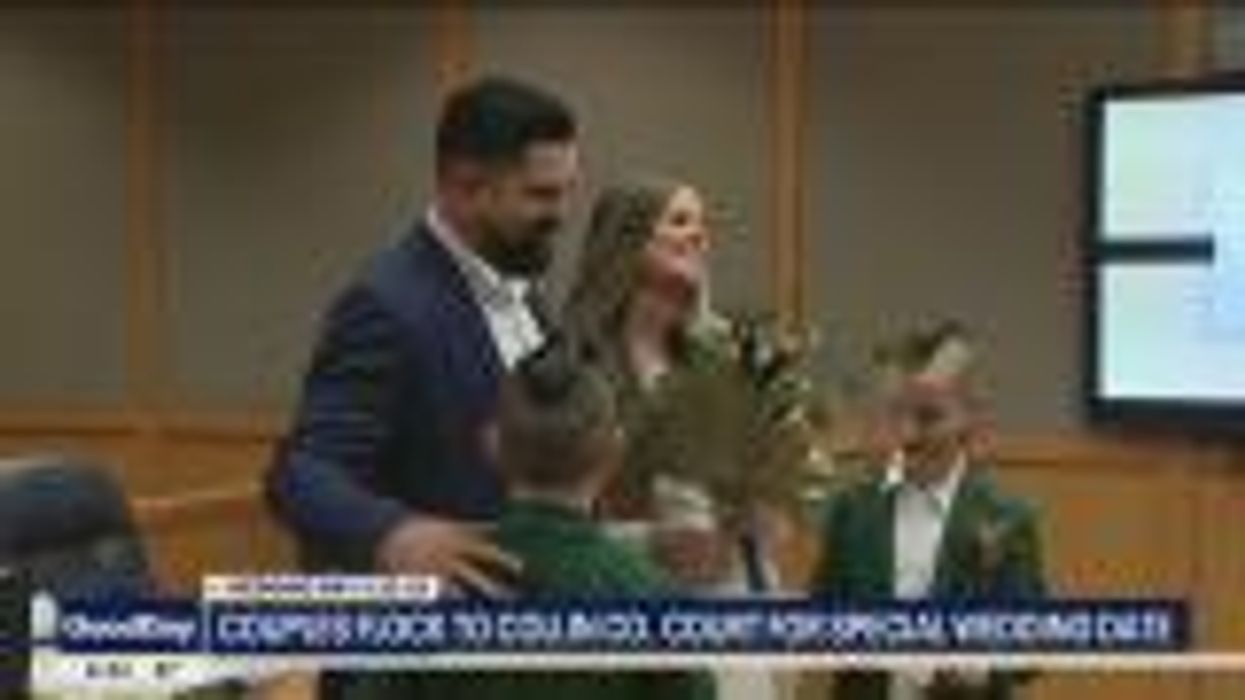 Two moms welcome two babies born at 2:22pm on 22/2/22