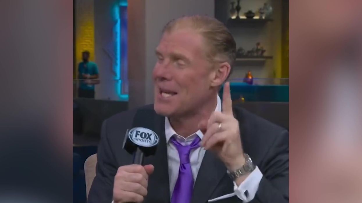 Piers Morgan mocks Alexi Lalas for 'annoying' rendition of US national anthem