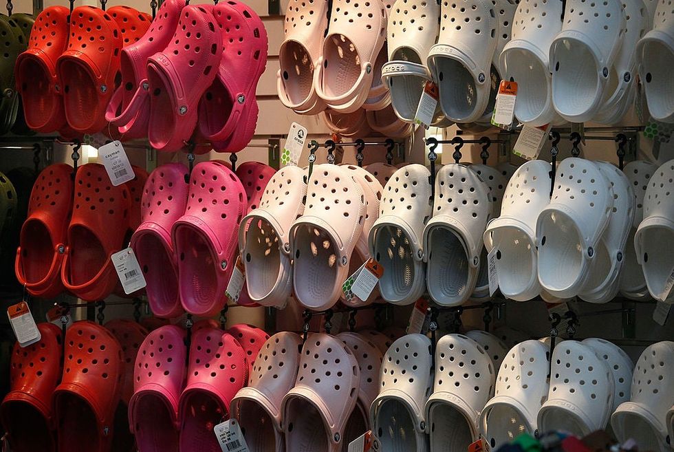 Crocs are en vogue, Justin Bieber says so