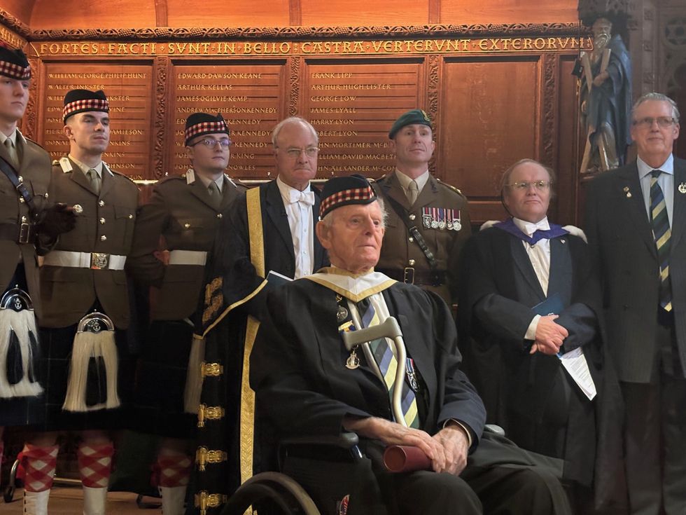 100-year-old veteran of Normandy landings receives honorary degree