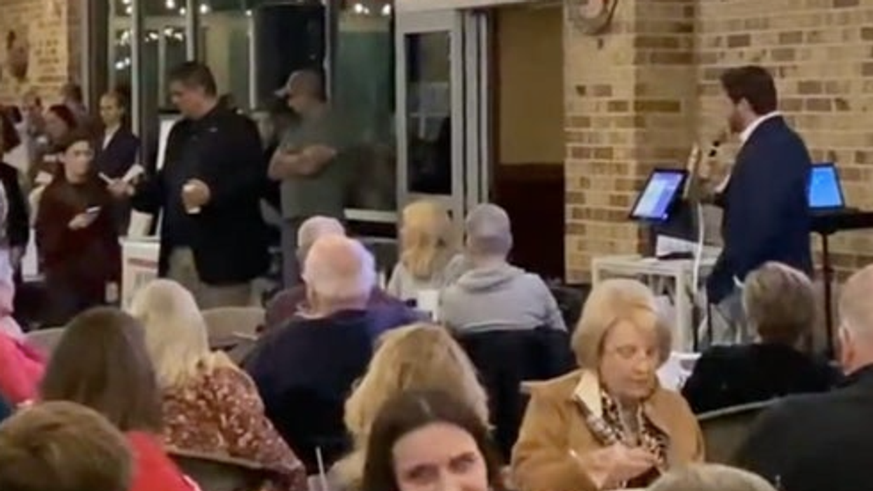 Dan Crenshaw heckled by crowd after getting angry at 10-year-old girl