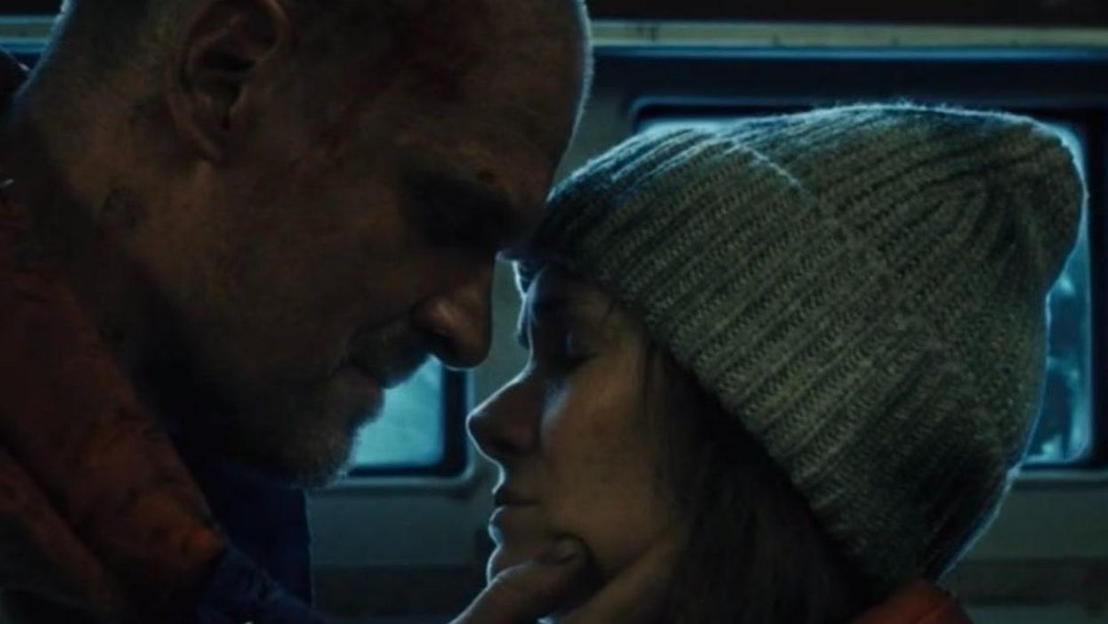 Spoilers: One major kiss scene in Stranger Things wasn't scripted