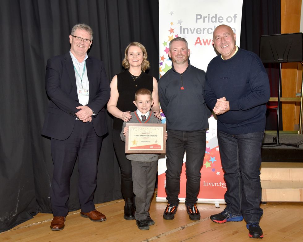 Binmen honoured after striking up friendship with boy who offers them snacks