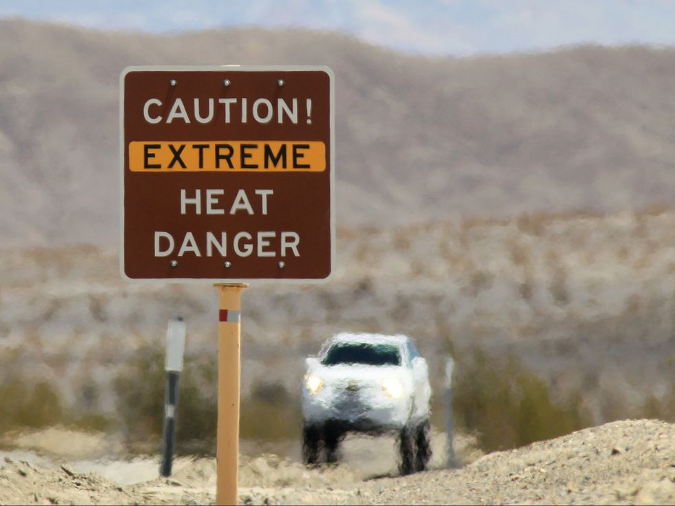 <p>Death Valley is one of the hottest places on Earth</p>