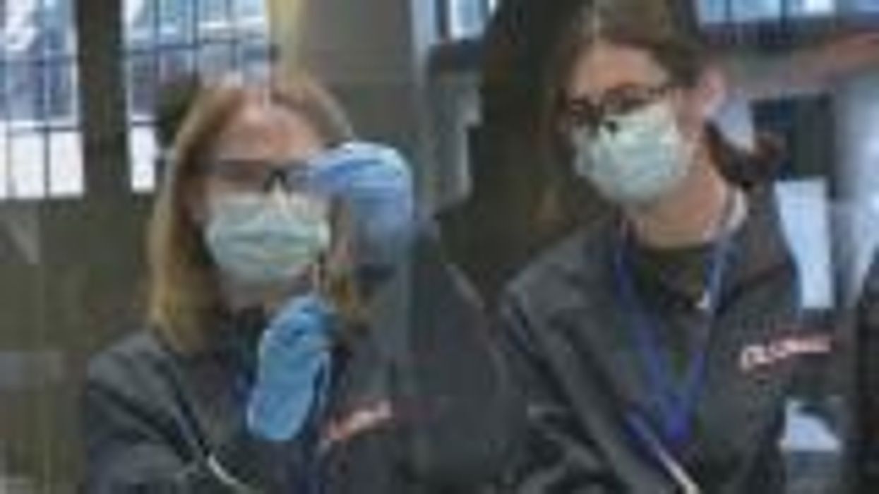 Doctor talks 'stealth Omicron variant' ahead of arrival