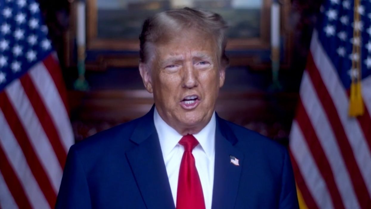 The internet is obsessed with Donald Trump's bizarre 'toe pads'