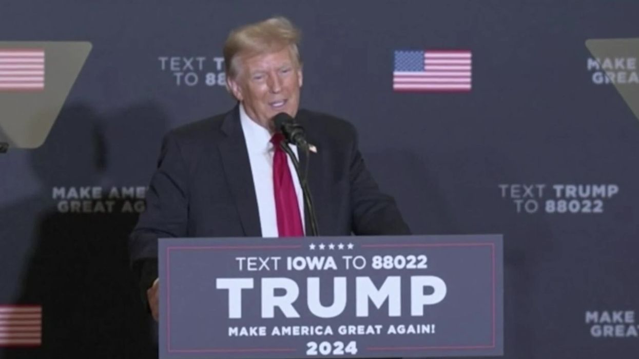 Donald Trump is now comparing himself to Obama in a bizarre boast