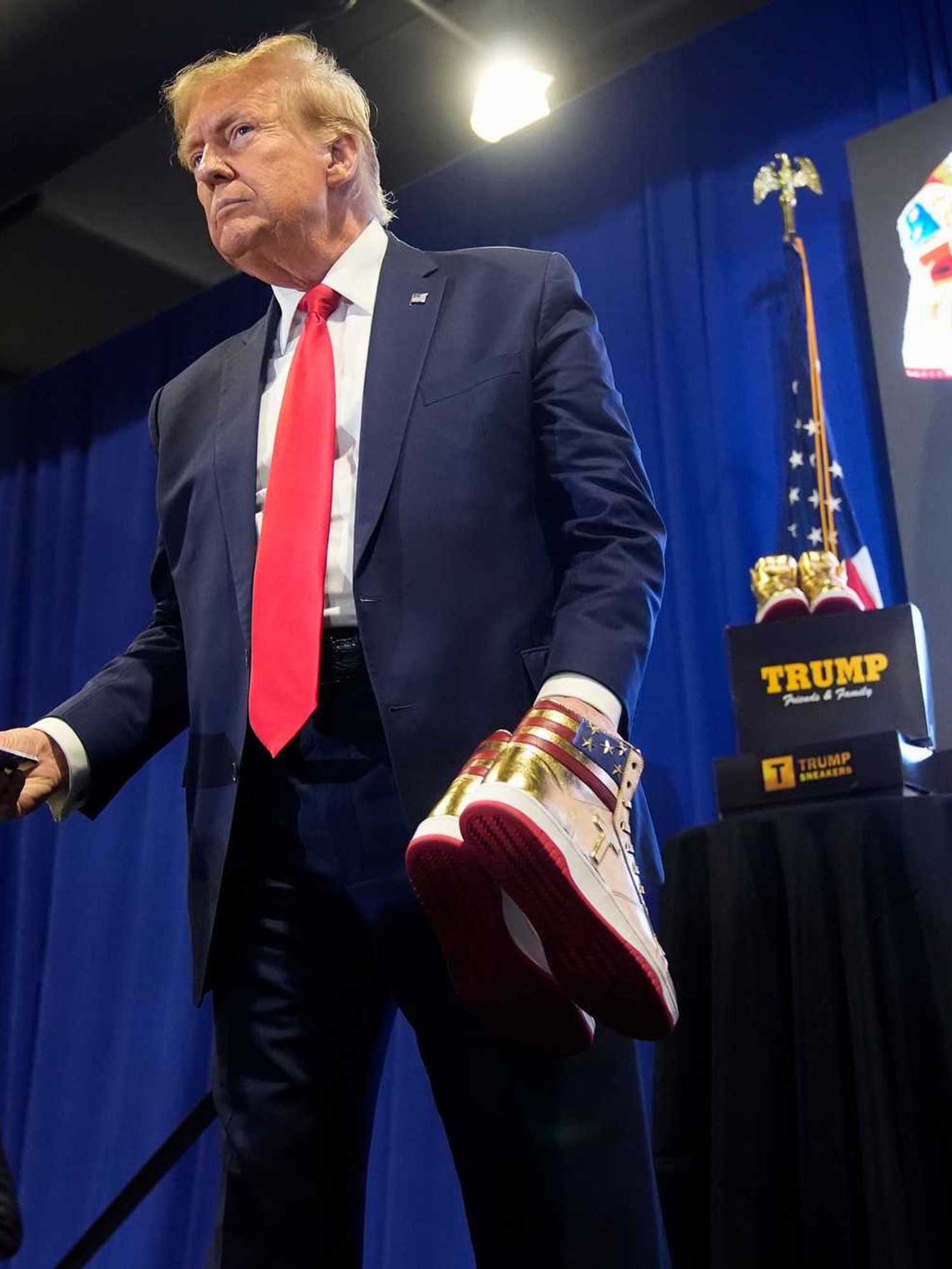 Trump family business empire boom raises unprecedented ethics concerns