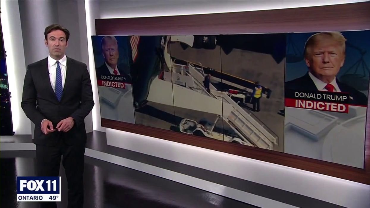 Reporters are offering to sell their spot in the Trump courtroom line for $10k