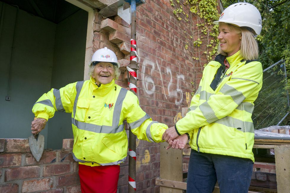 I feel they’re watching me – Pride of Wren aged 100 as she visits old barracks