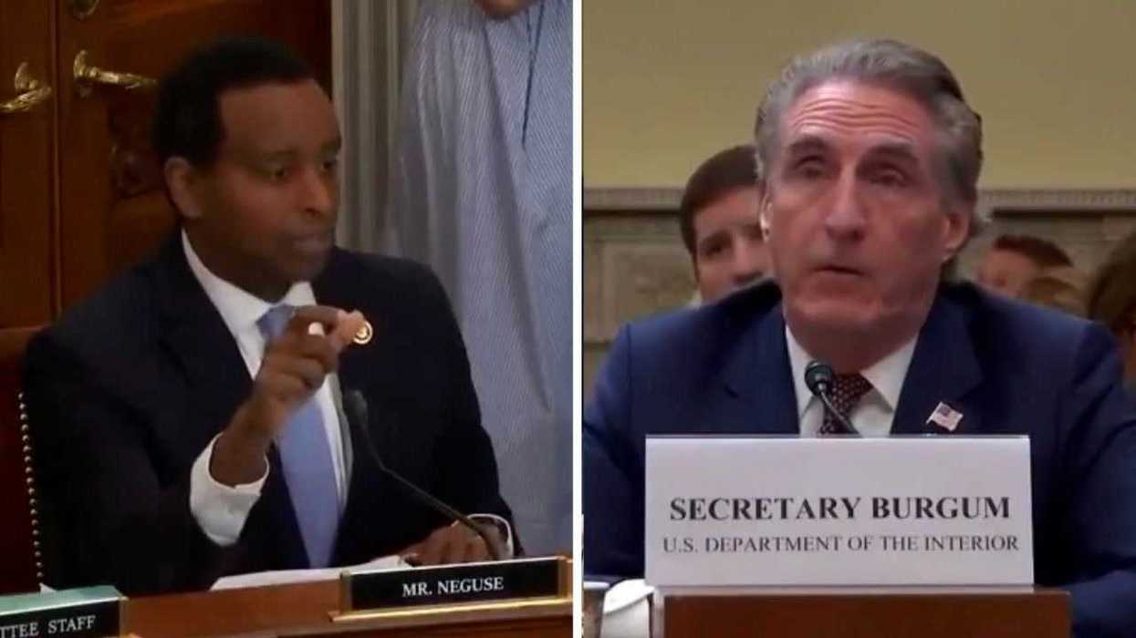 Trump's visual aid comparing reflecting pool with skyscrapers likened to a '3rd grade' project