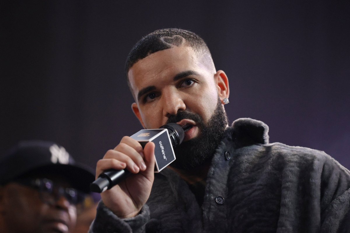 Drake announces first tour dates in five years alongside 21 Savage