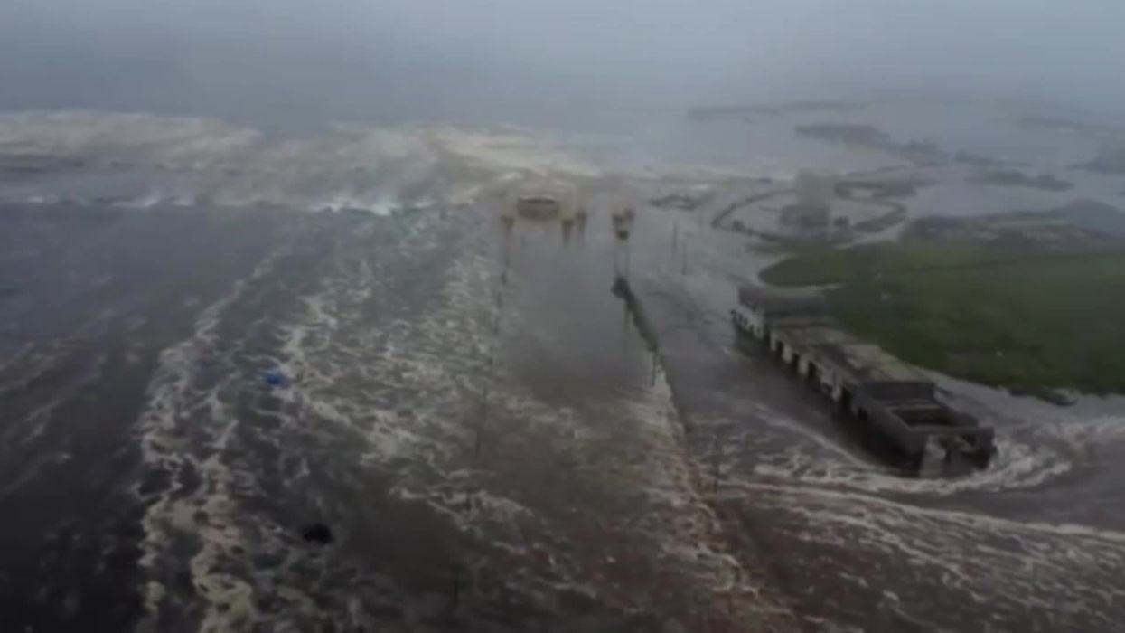 Tsunami warnings in US: Key details after huge 8.8 magnitude earthquake in Russia