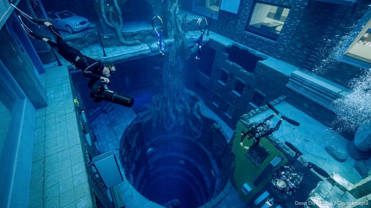 Mystifying underwater 'city' discovered off the coast of Greece