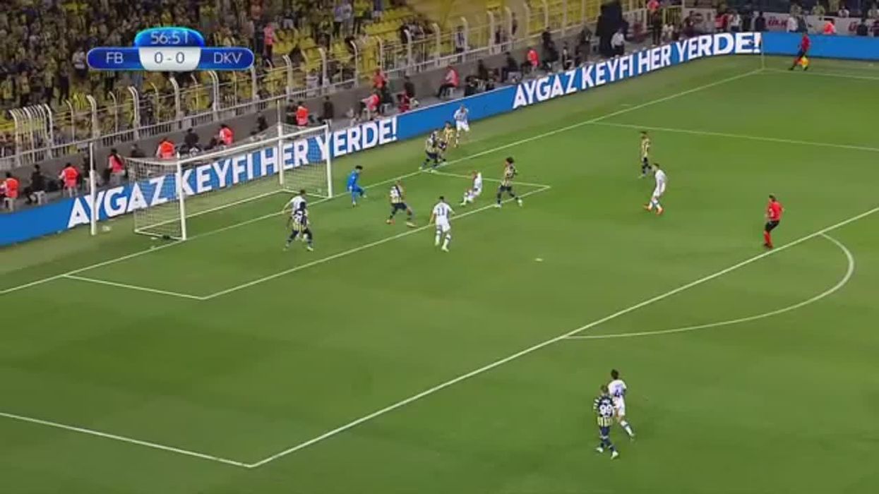 Fenerbahce fans criticised for chanting Putin's name during game against Dynamo Kyiv