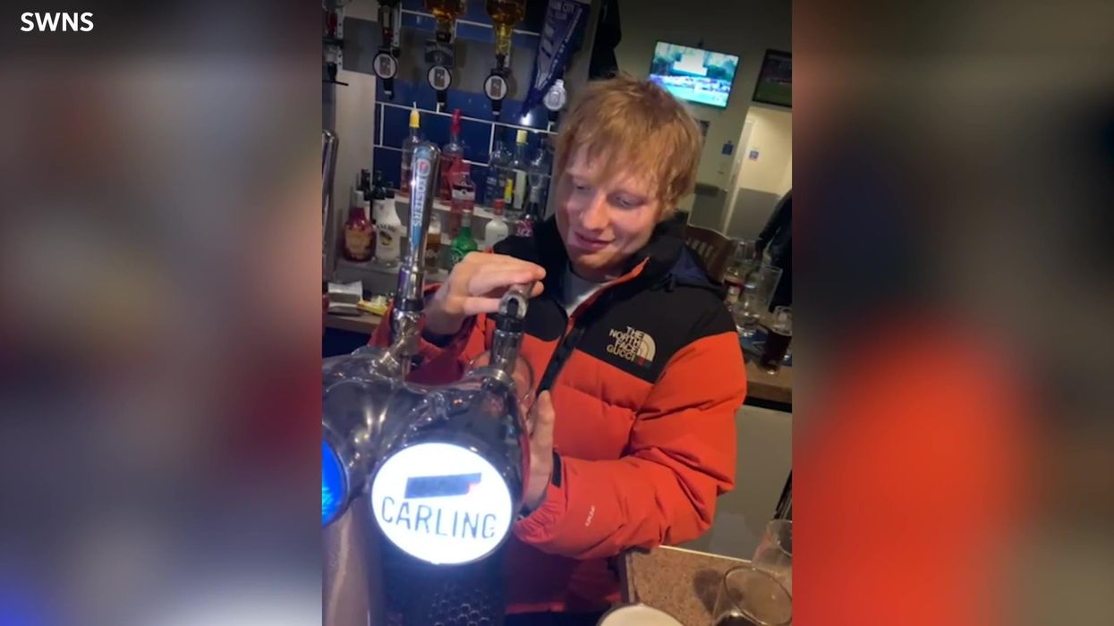Ed Sheeran spends evening in Birmingham pub singing and playing pool