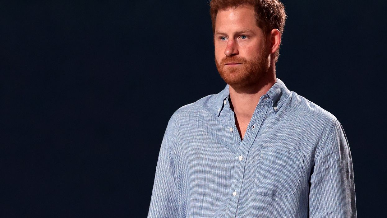 El príncipe Harry, duque de Sussex, habla en el escenario durante Global Citizen VAX LIVE: El concierto para reunir al mundo en el SoFi Stadium de Inglewood, California.