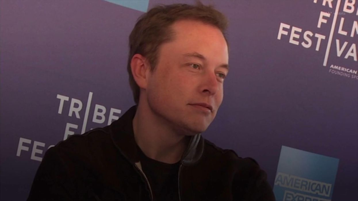 Elon Musk's mum is now posting about how his bad decisions are really good