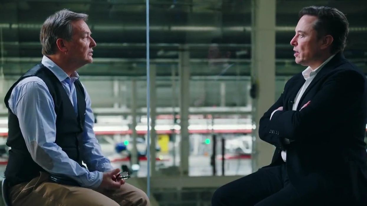 Elon Musk says he'll cut Twitter board members' salaries to $0