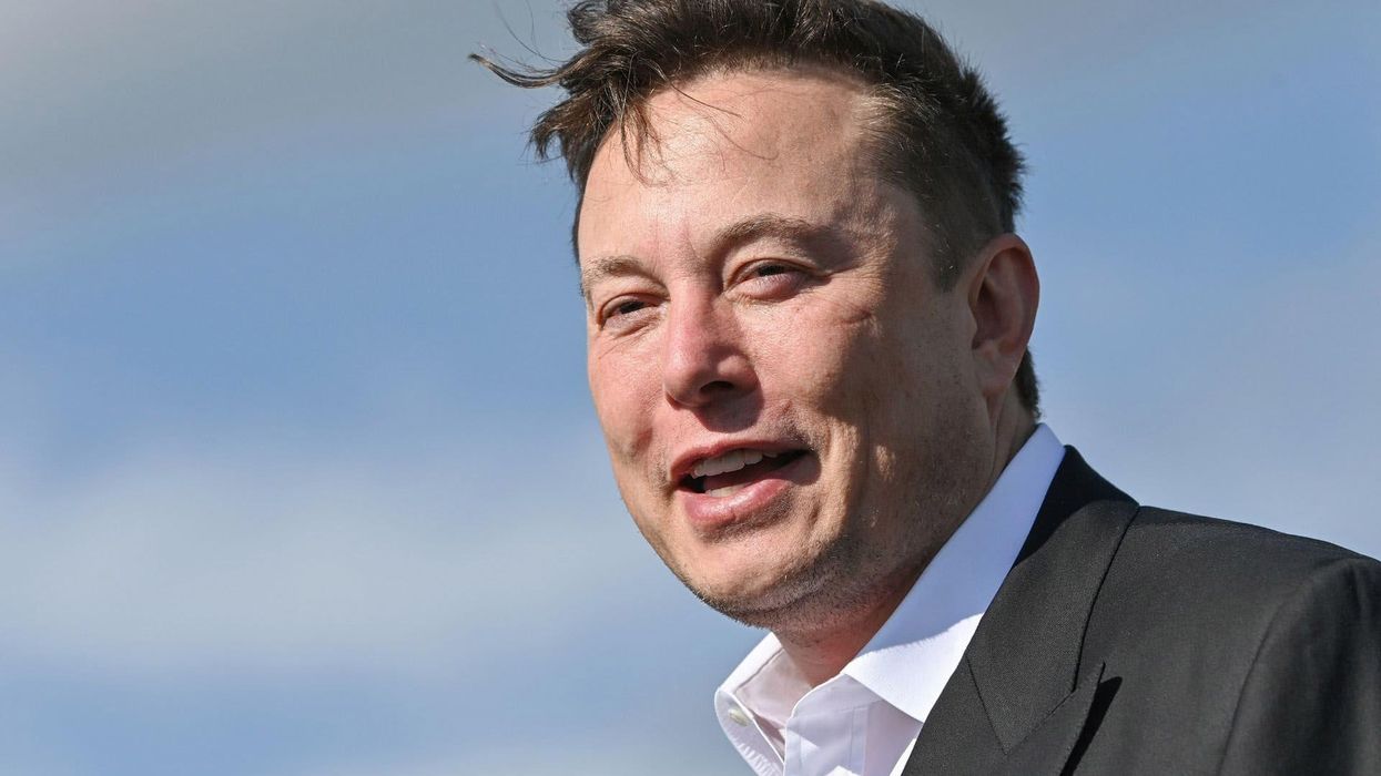AOC had the best response after Elon Musk accused her of flirting with him