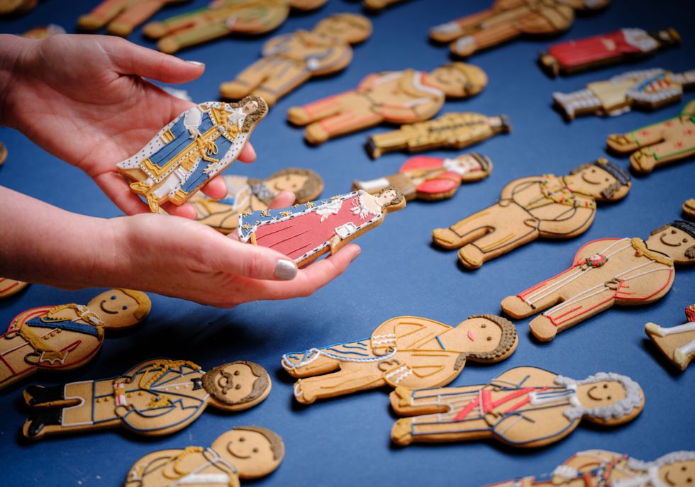 Gingerbread monarchs to be displayed at castle to mark Platinum Jubilee