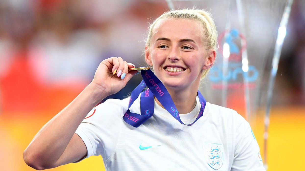 Brandi Chastain acknowledges Chloe Kelly after England striker's sports bra celebration