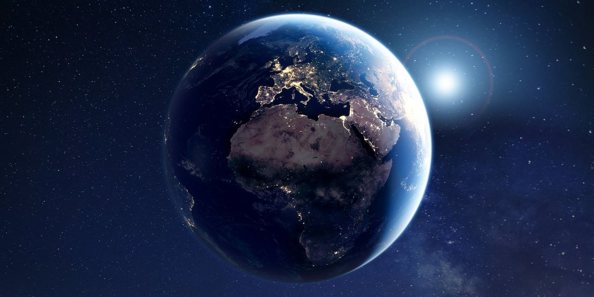 يتغير محور الأرض بسبب الماء يتغير محور الأرض بسبب الماء