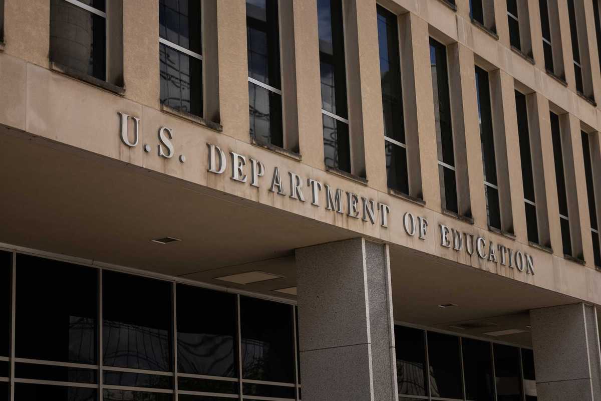 Exterior of US Department of Education building.