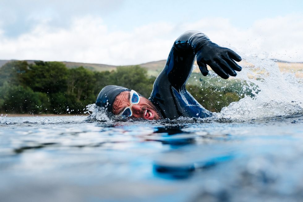 Endurance swimmer breaks record for longest ever open swim in Loch Ness