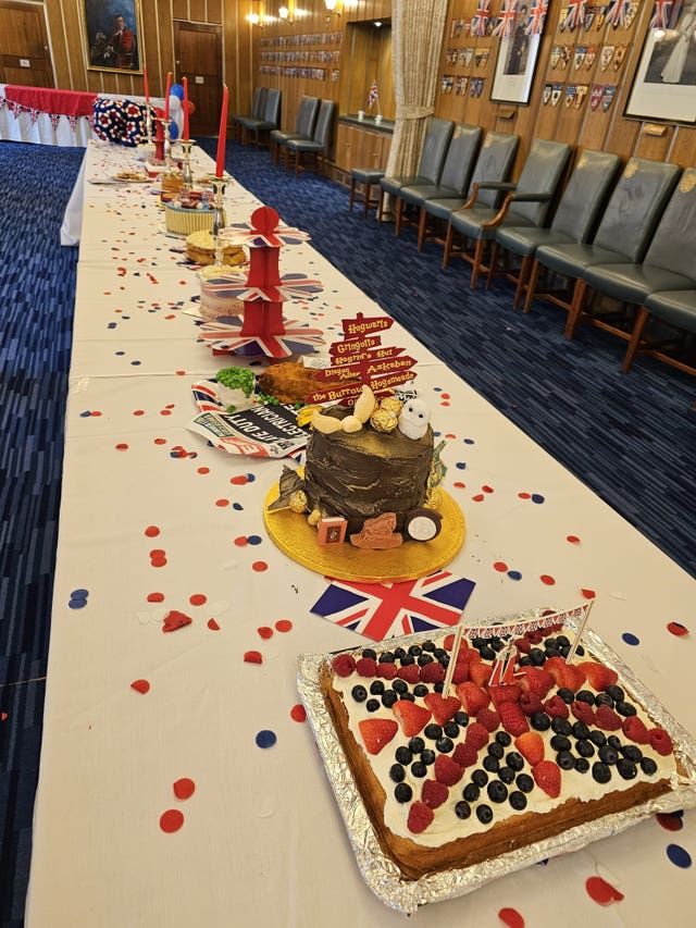 Old Bailey charity bake off