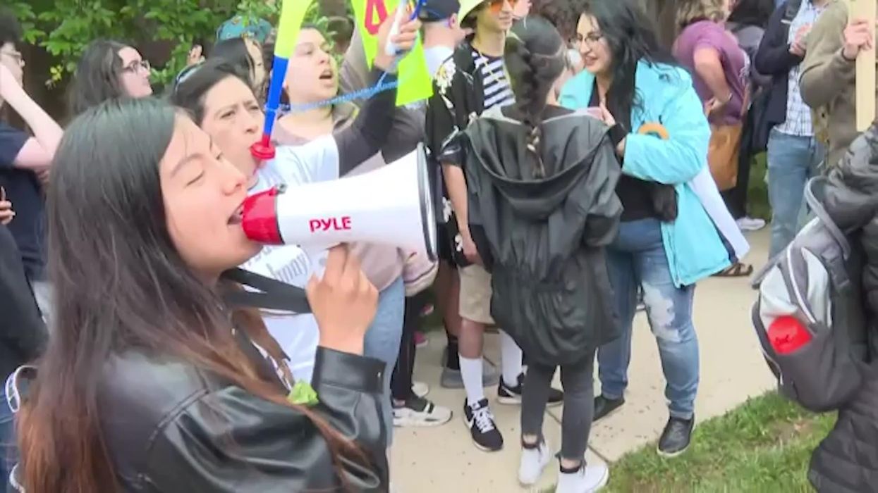 Johnny Depp makes surprise UK appearance in...Sheffield