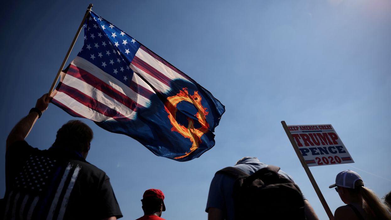 FILE PHOTO: Trump 2020 Labor Day cruise rally in Oregon