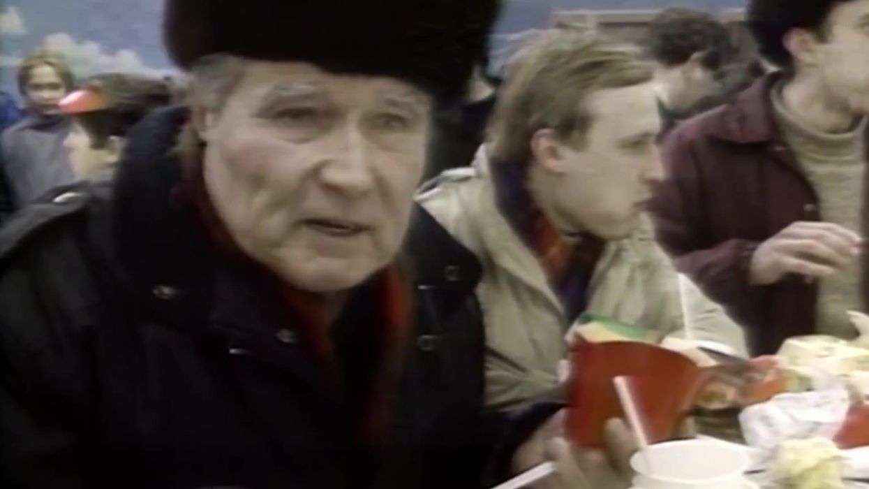 Surreal video shows the mass excitement that greeted first Russian McDonald's in 1990