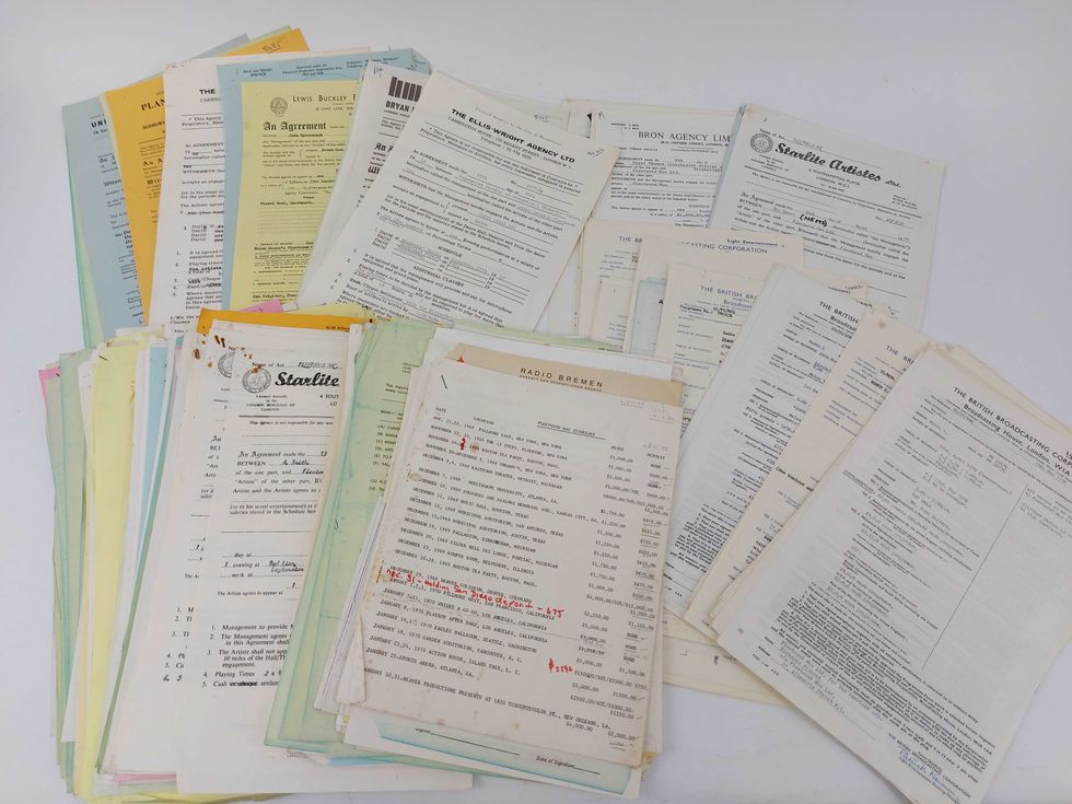 Fleetwood Mac contracts set to go on sale