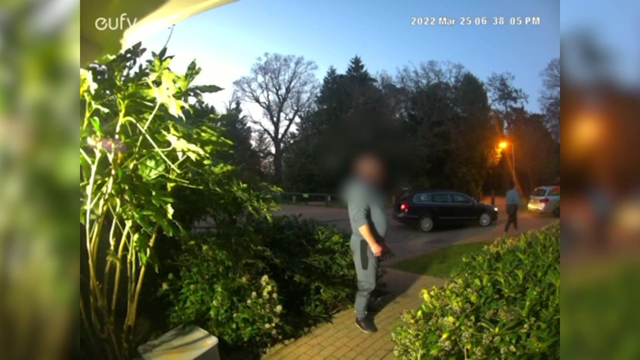 Woman reveals 'horror' of being messaged by delivery driver after he dropped off her shopping